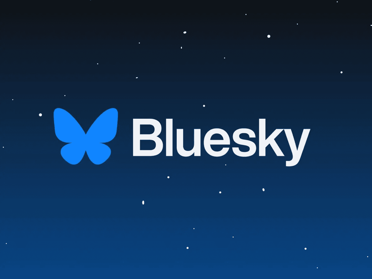 Bluesky tăng vọt lên top 5 khi X thay đổi khối, cho phép đào tạo AI trên dữ liệu của nó